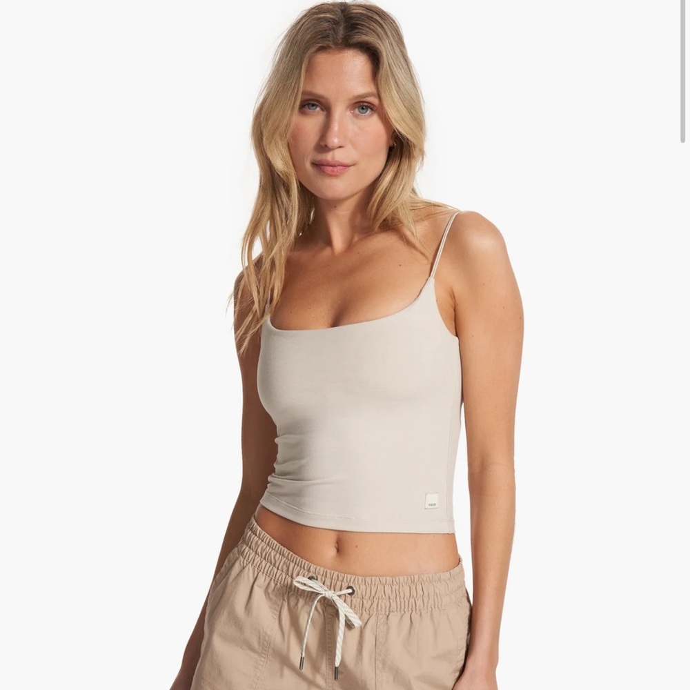 Vuori Lux Cami, suede heather, size small, EUC
